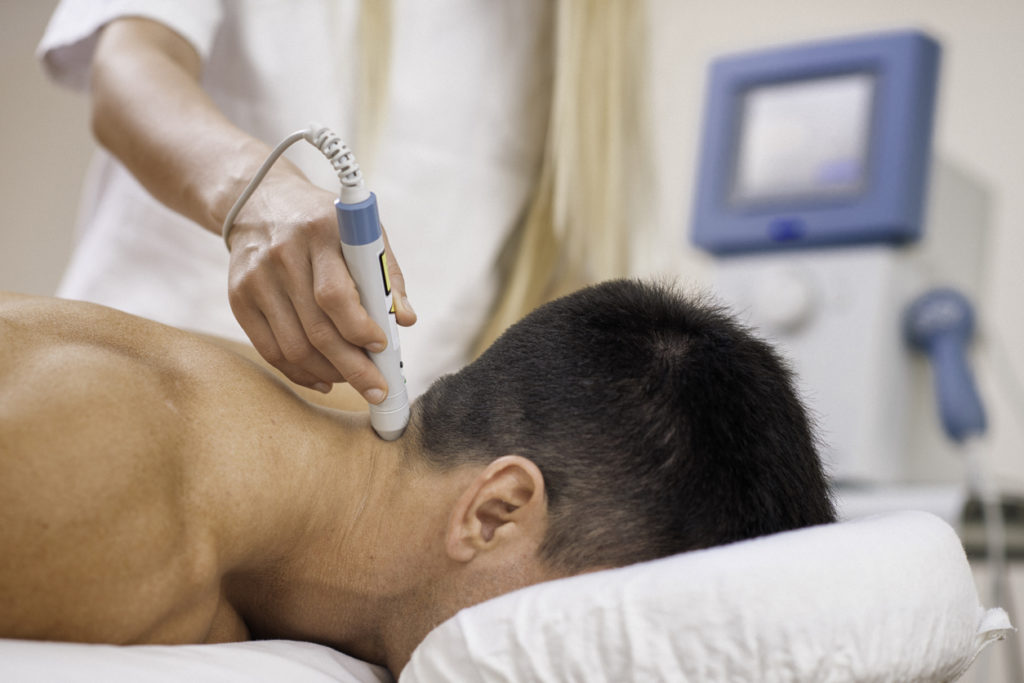 Schmerzbehandlung  sanft mit der LowLevelLaserTherapie  MEDICAL